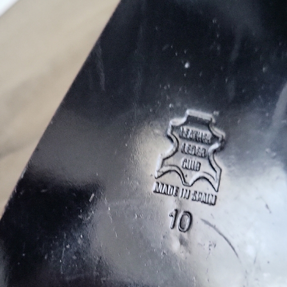 Browns Black Leather Heels - Picture 13 of 15